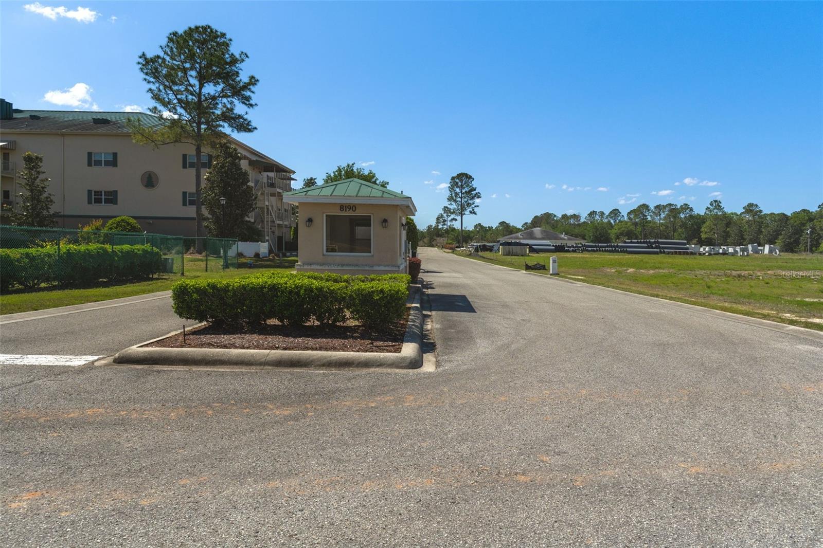 Image 48 of 49 For 7986 Southern Pines Drive 536