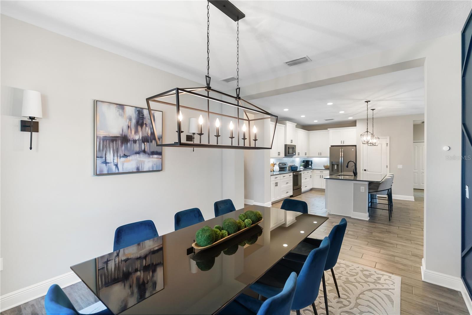 Image 10 of 38 For 1215 Thornbury Drive