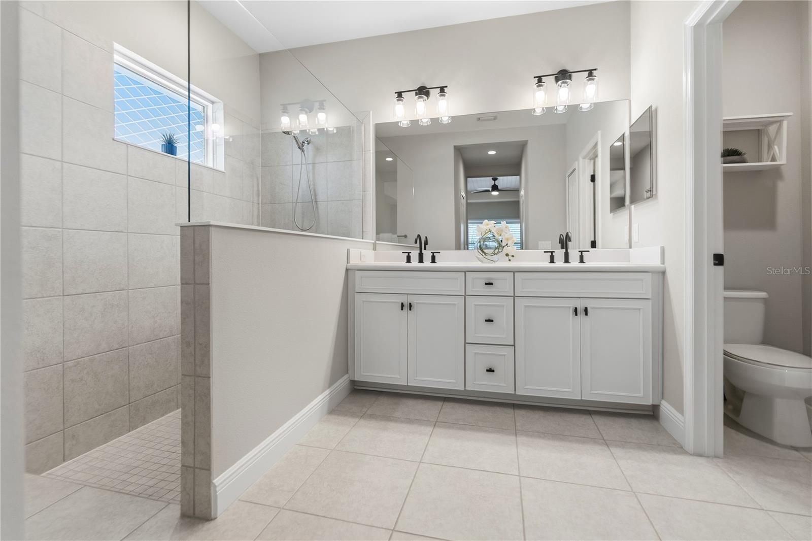 Image 17 of 38 For 1215 Thornbury Drive