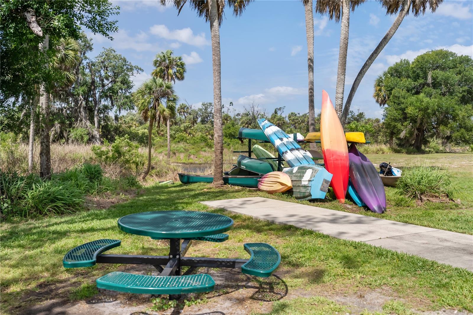 Image 30 of 38 For 1215 Thornbury Drive