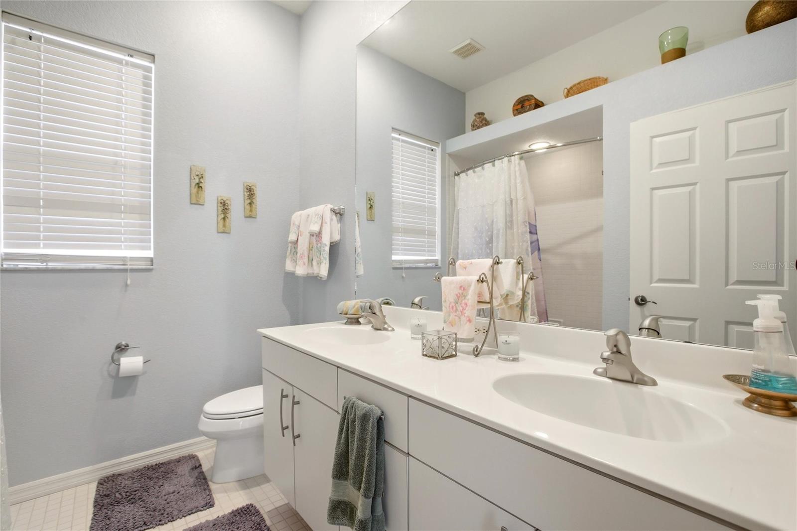 Image 25 of 47 For 500 Suffolk Cir Circle