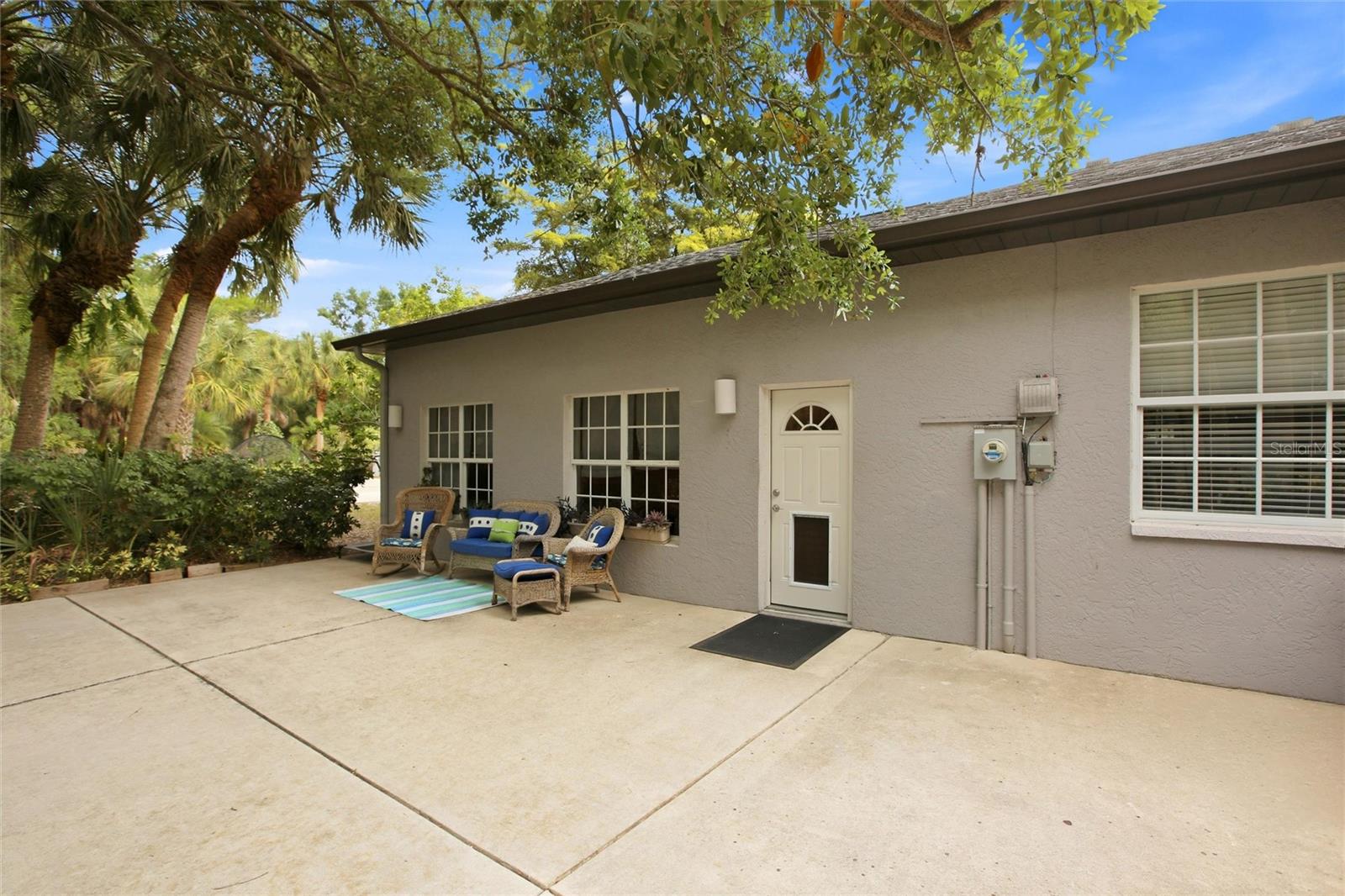 Image 36 of 47 For 500 Suffolk Cir Circle