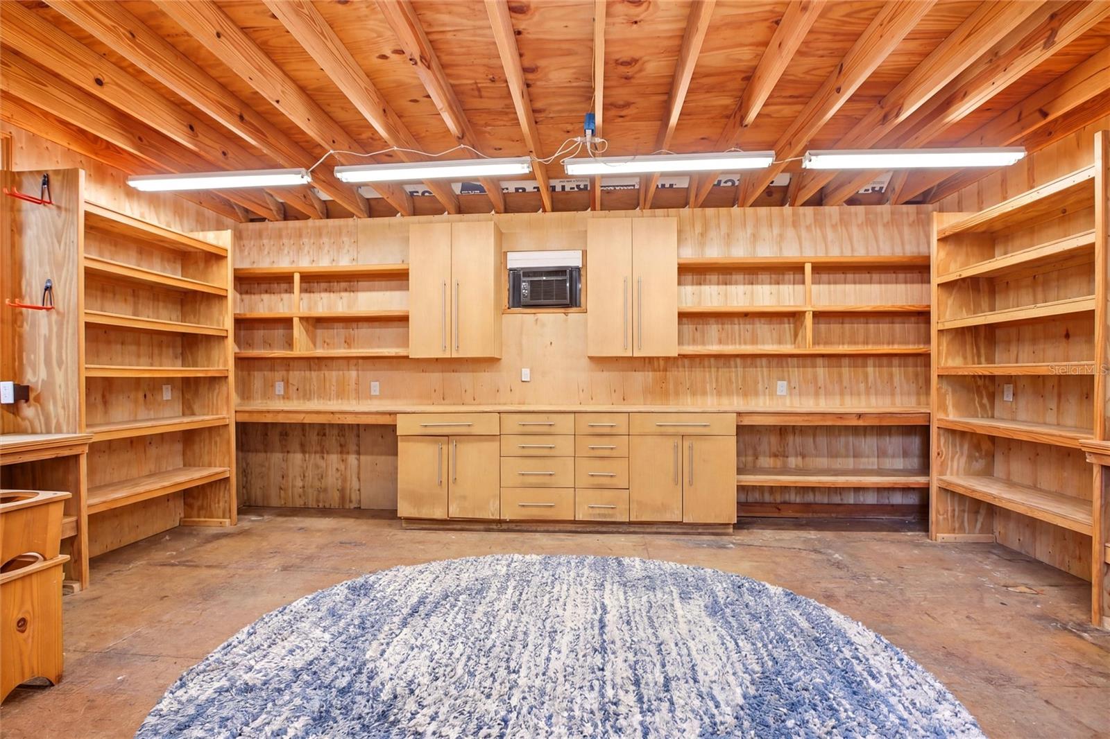 Image 41 of 47 For 500 Suffolk Cir Circle