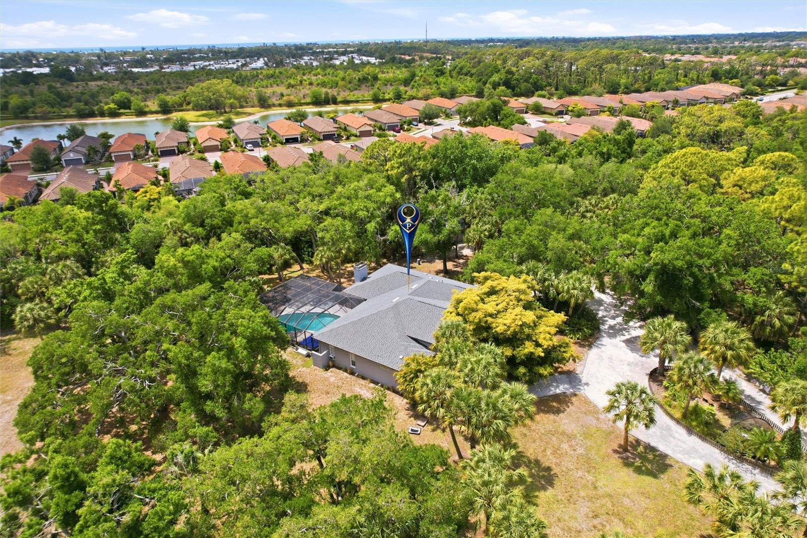 Image 44 of 47 For 500 Suffolk Cir Circle