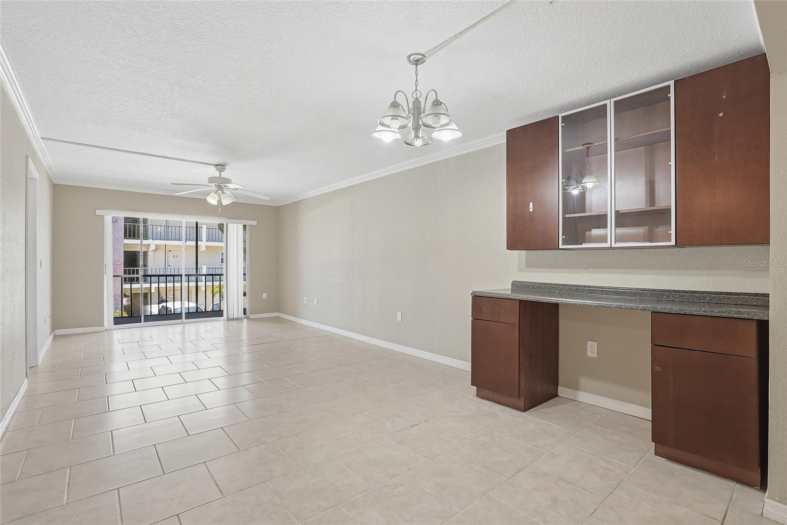 Image 10 of 35 For 2220 Stickney Point Road 520