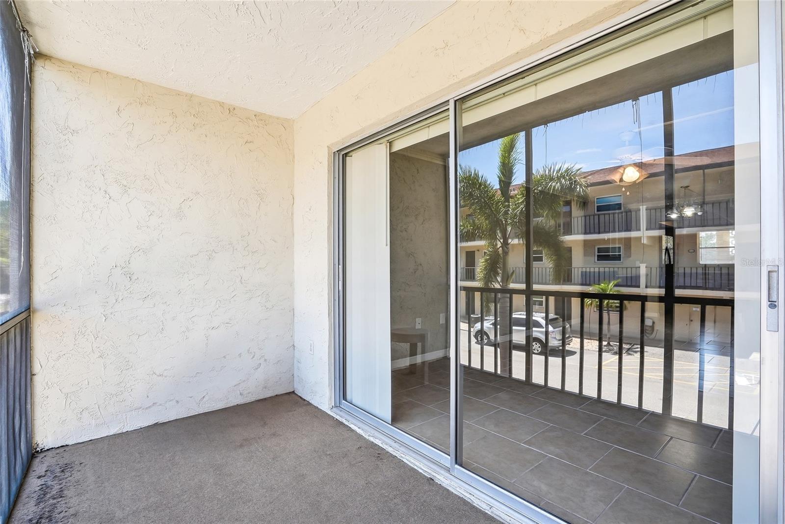 Image 25 of 35 For 2220 Stickney Point Road 520