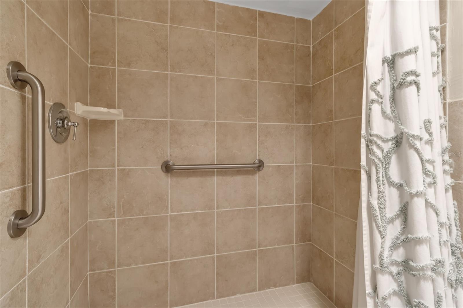 Image 27 of 45 For 448 Gulf Of Mexico Drive A205