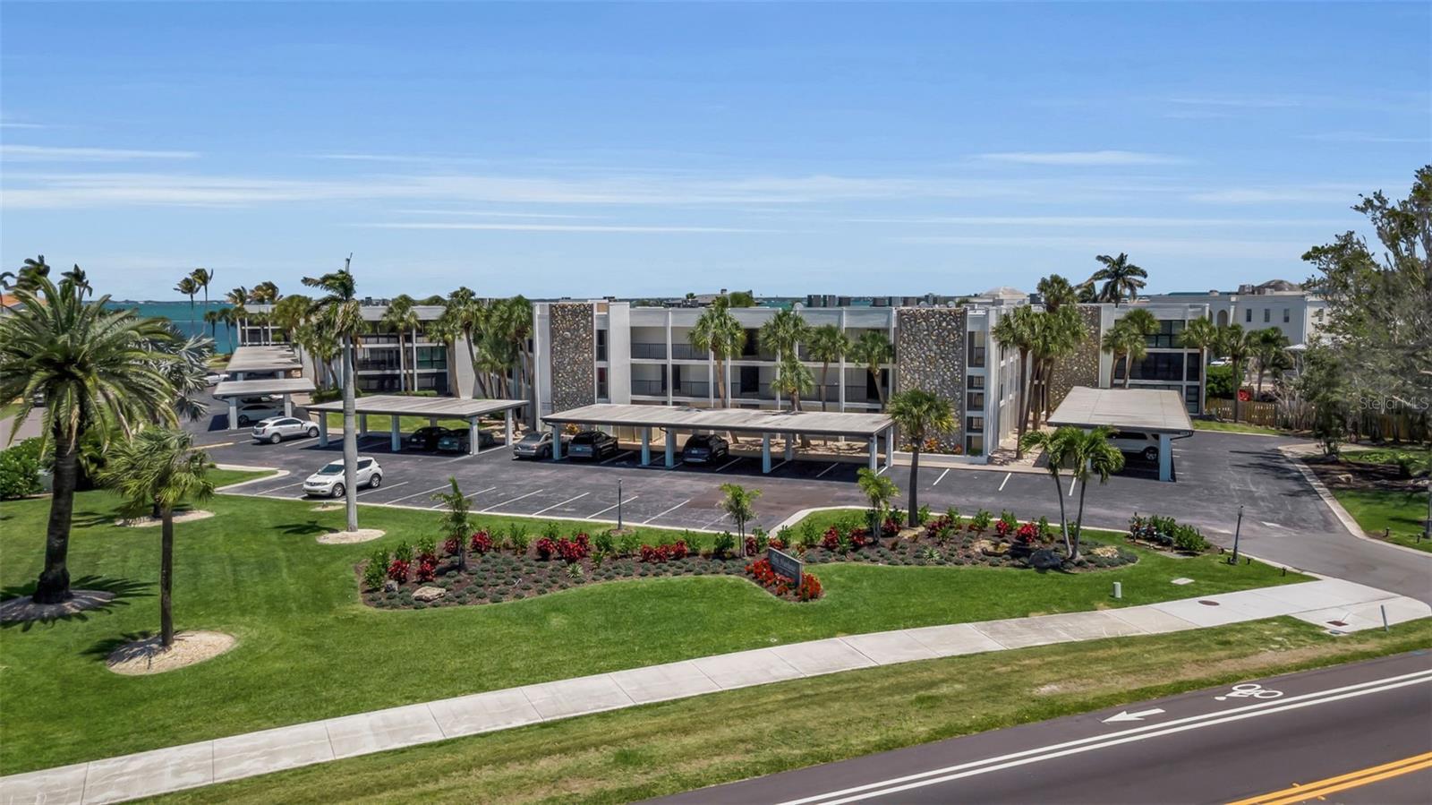 Image 3 of 45 For 448 Gulf Of Mexico Drive A205