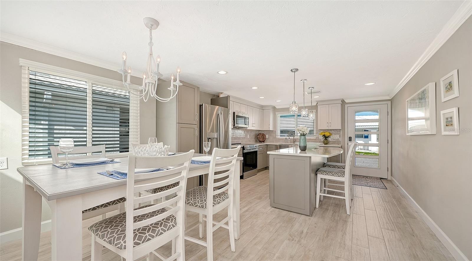 Image 11 of 69 For 900 Spanish Drive N