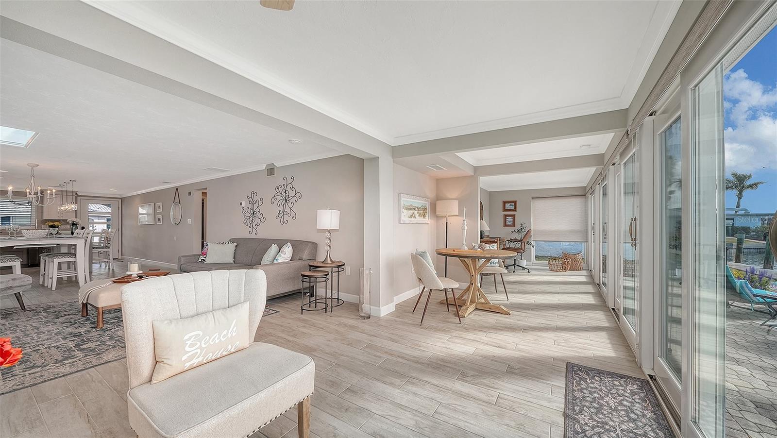 Image 23 of 69 For 900 Spanish Drive N