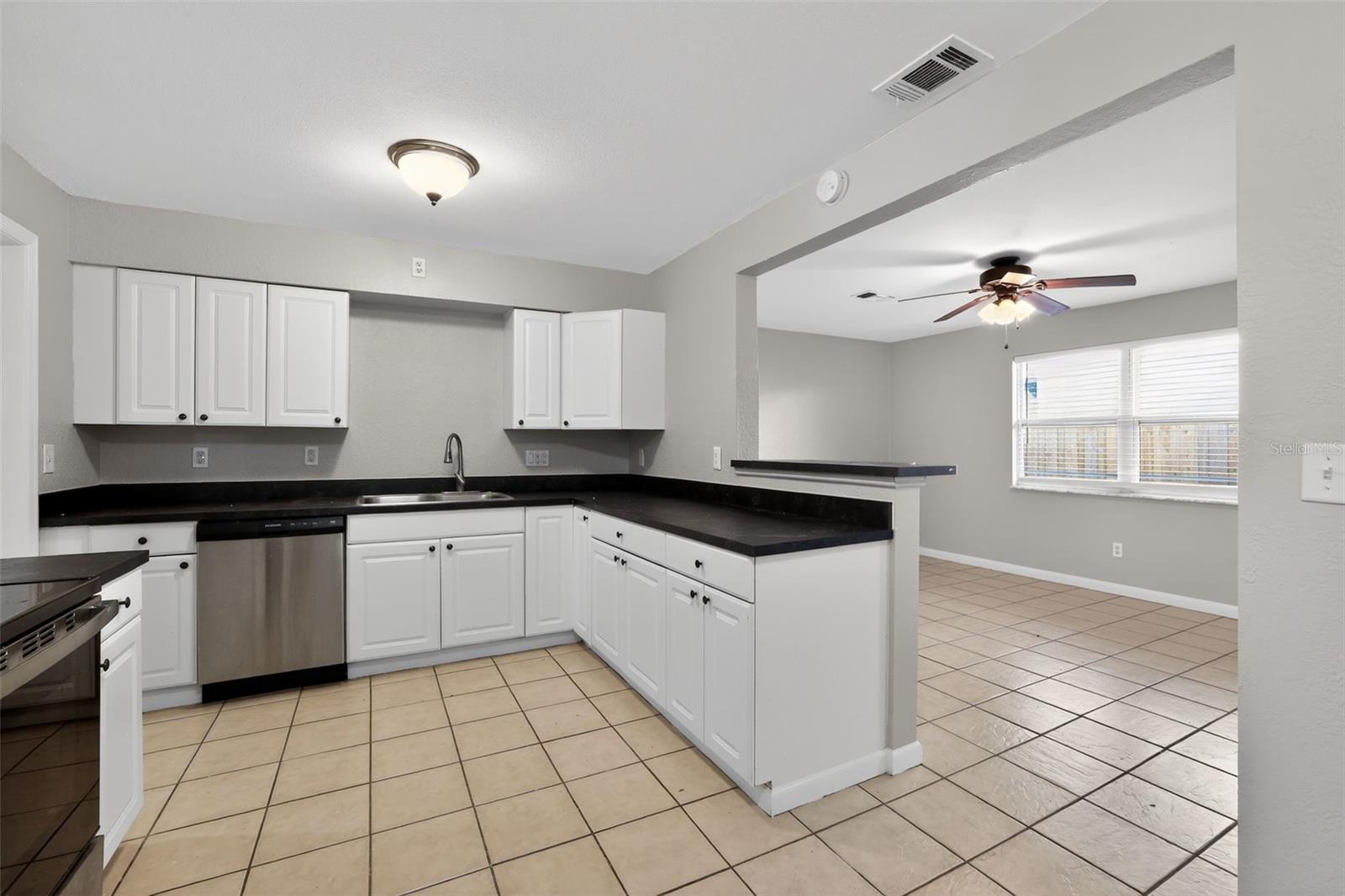 Image 19 of 40 For 4019 7th Avenue N