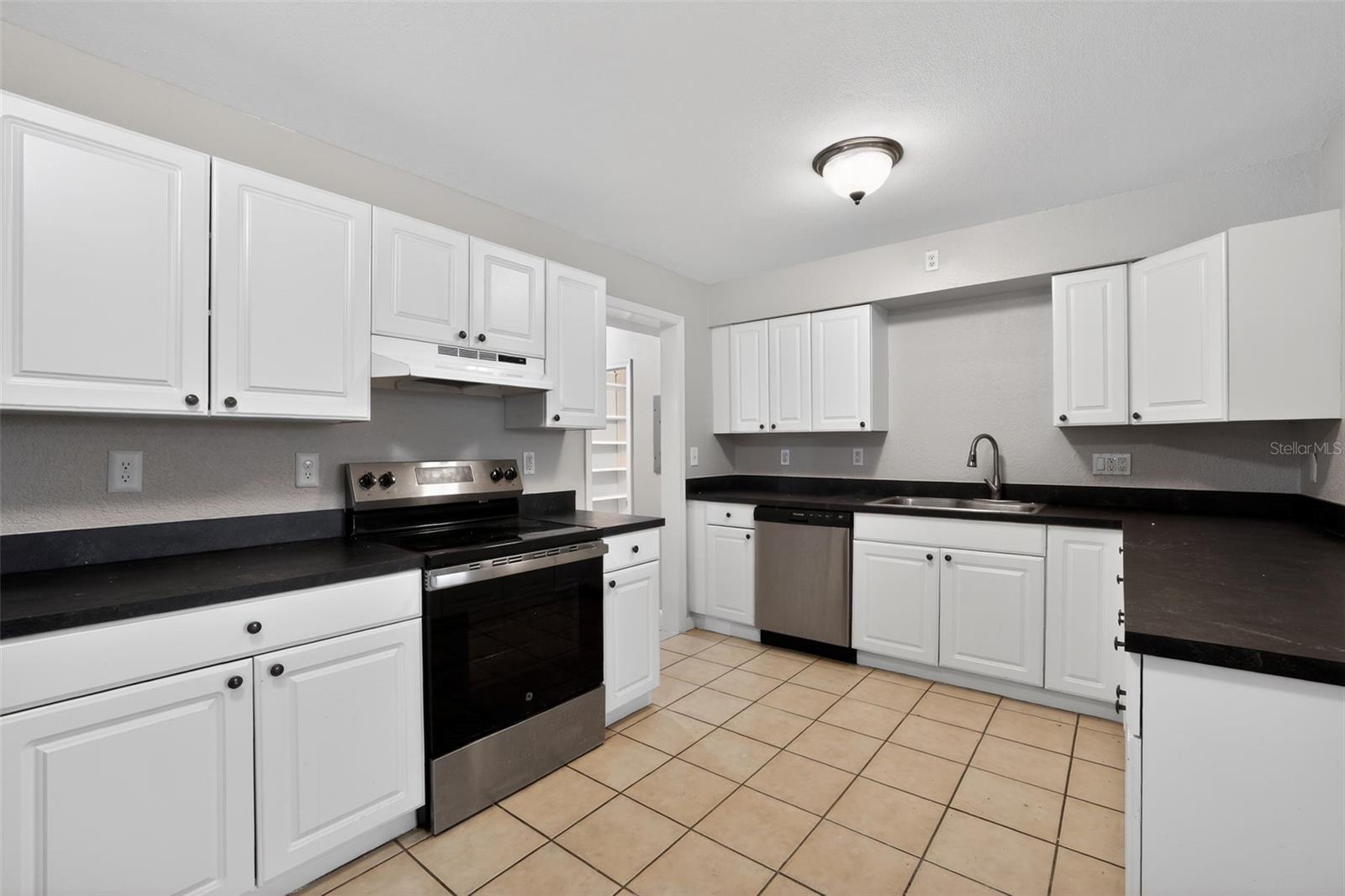 Image 20 of 40 For 4019 7th Avenue N