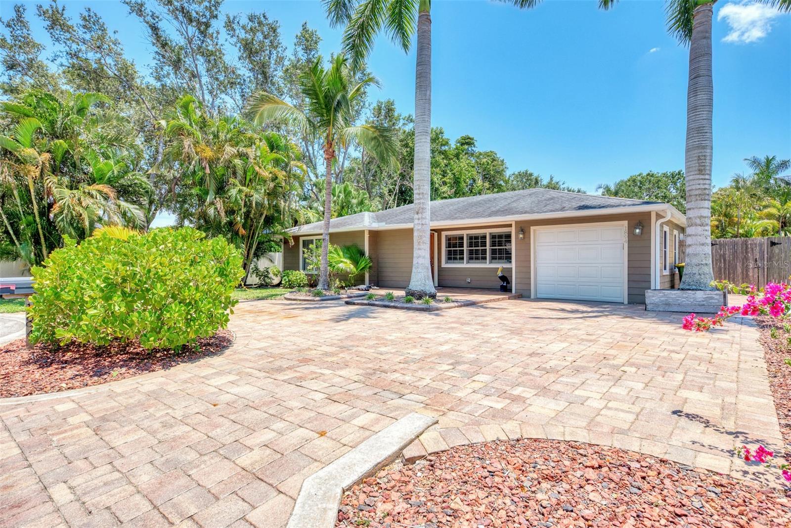 Details for 1894 Loma Linda Street, SARASOTA, FL 34239
