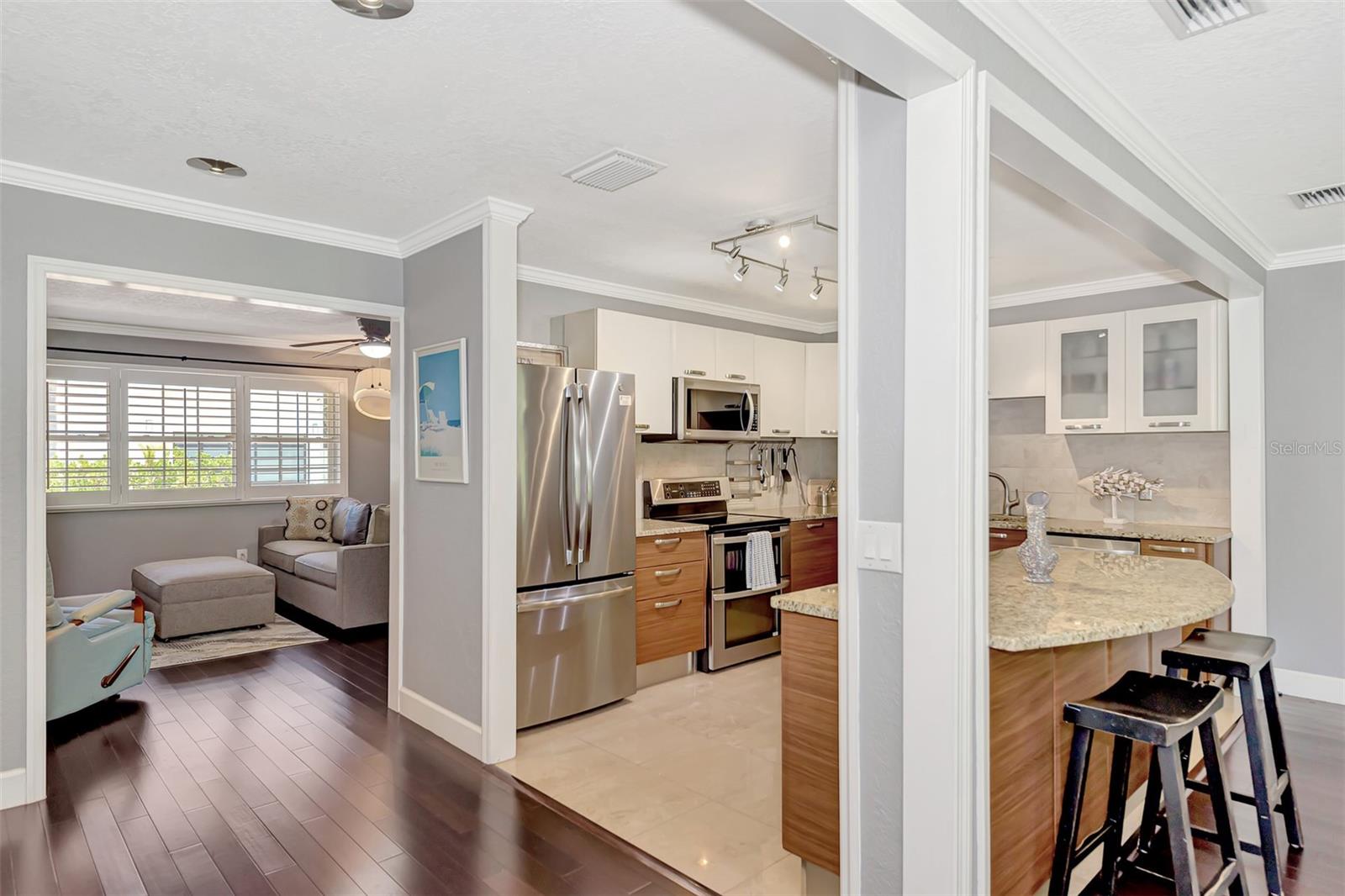 Image 15 of 43 For 1894 Loma Linda Street