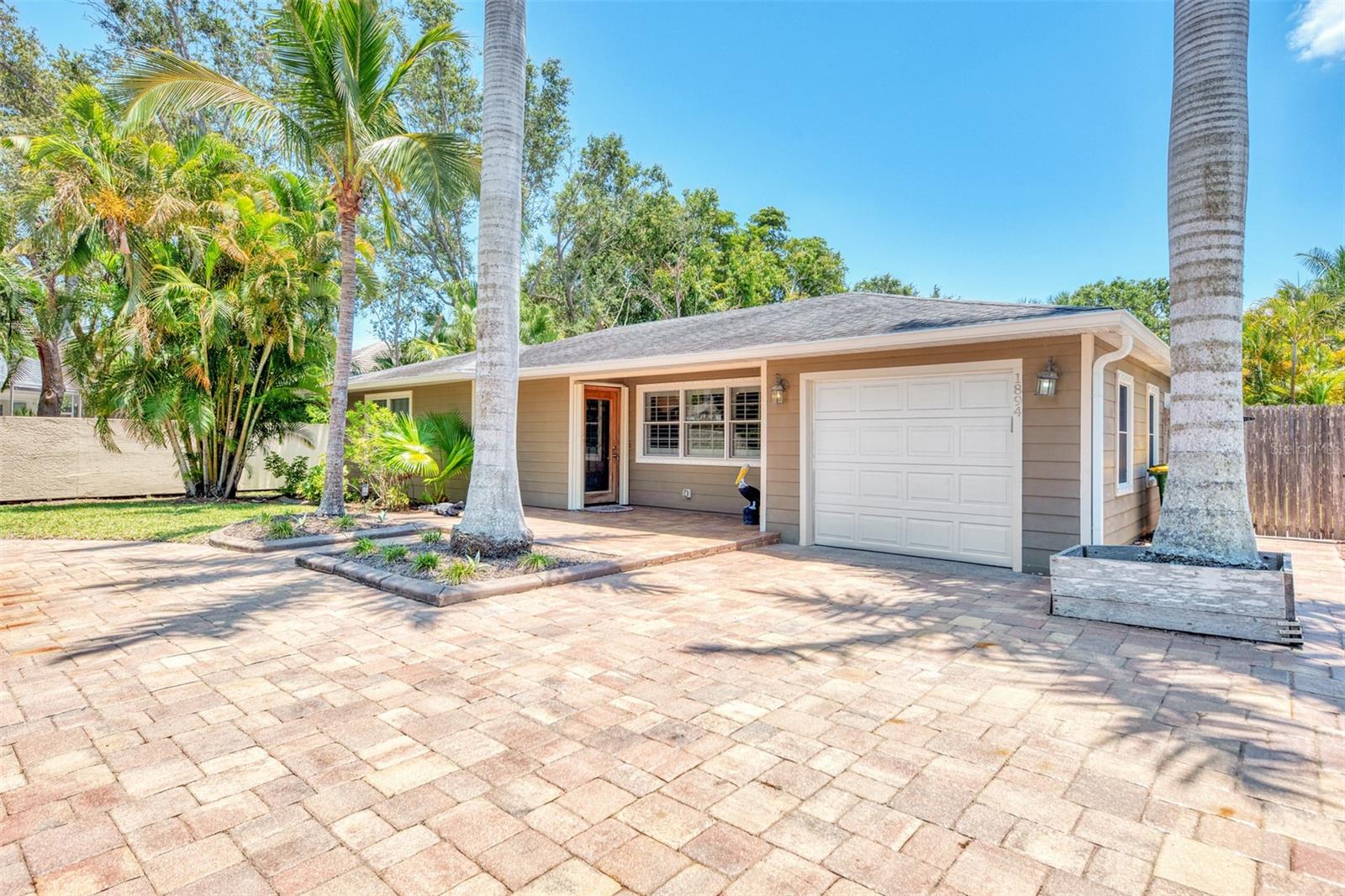 Image 2 of 43 For 1894 Loma Linda Street