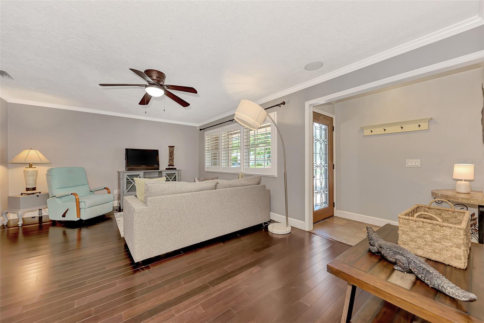 Image 5 of 43 For 1894 Loma Linda Street