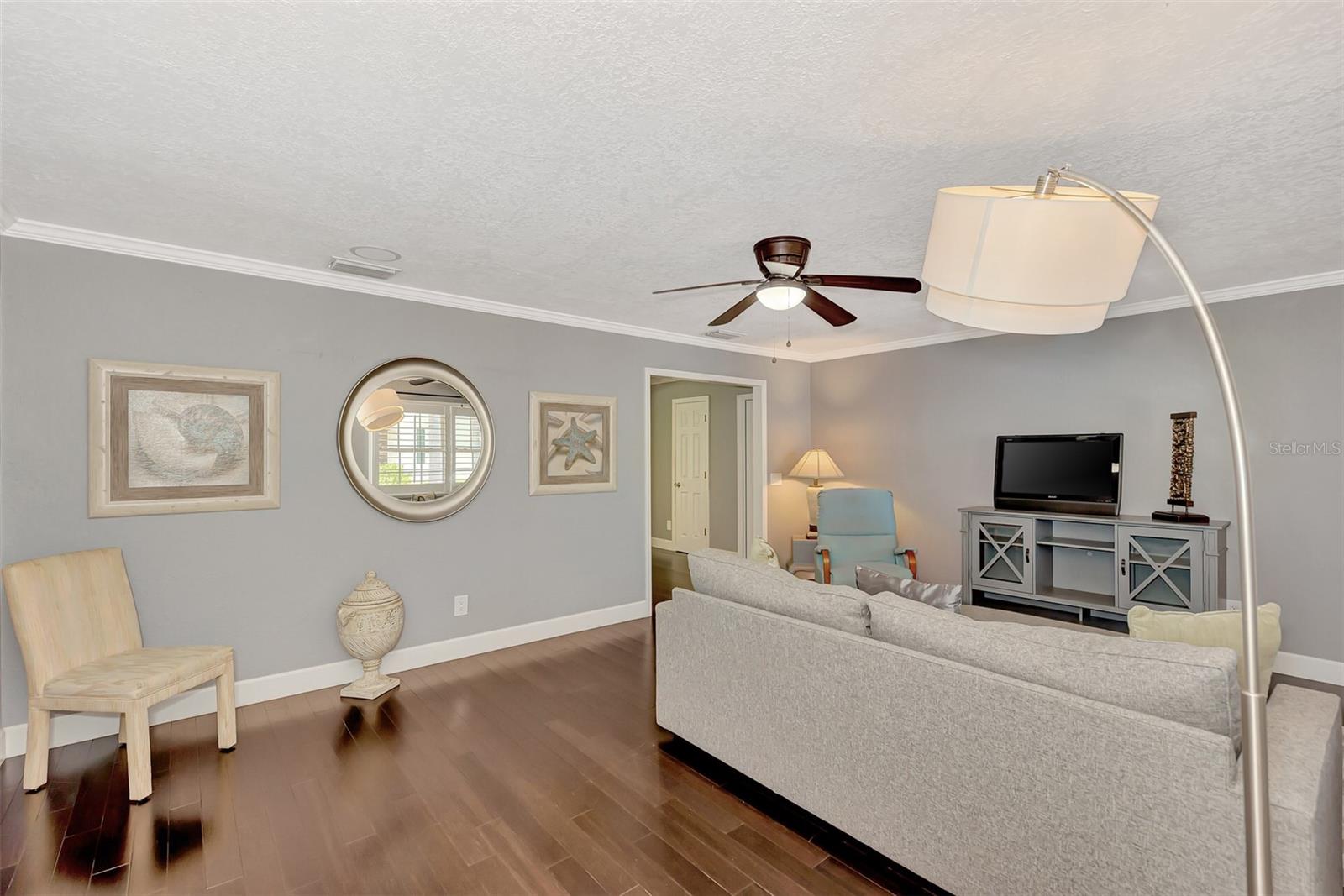 Image 7 of 43 For 1894 Loma Linda Street