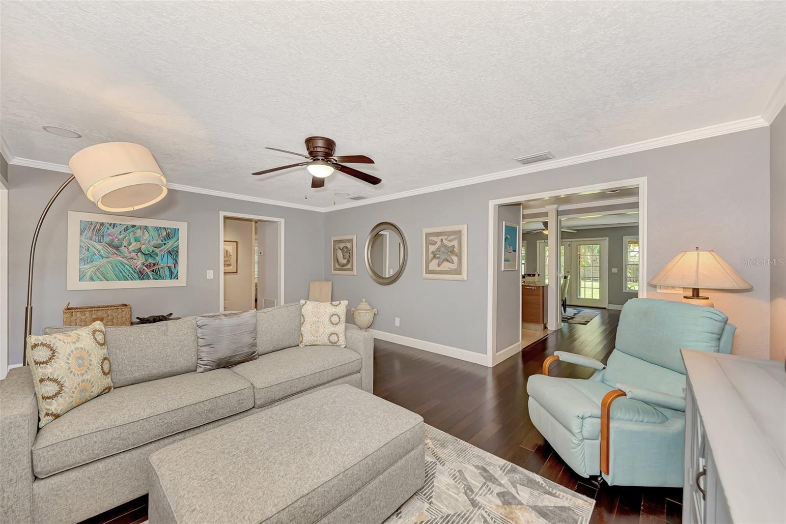 Image 9 of 43 For 1894 Loma Linda Street