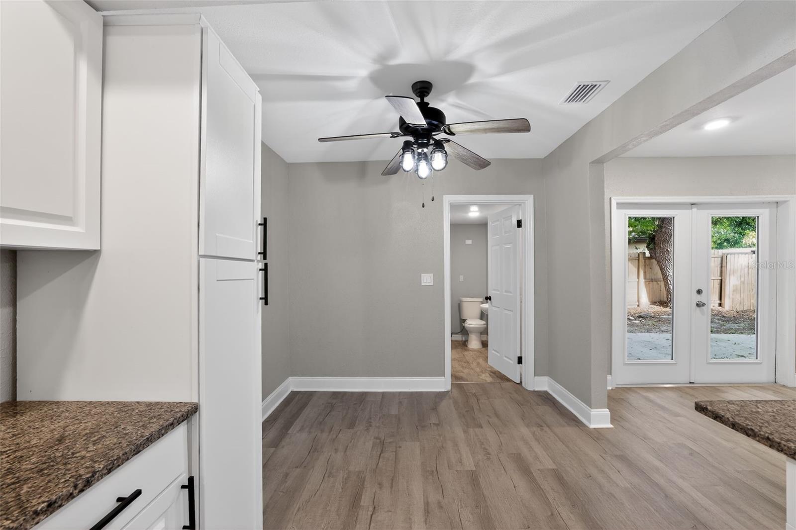 Image 21 of 54 For 1081 55th Terrace S