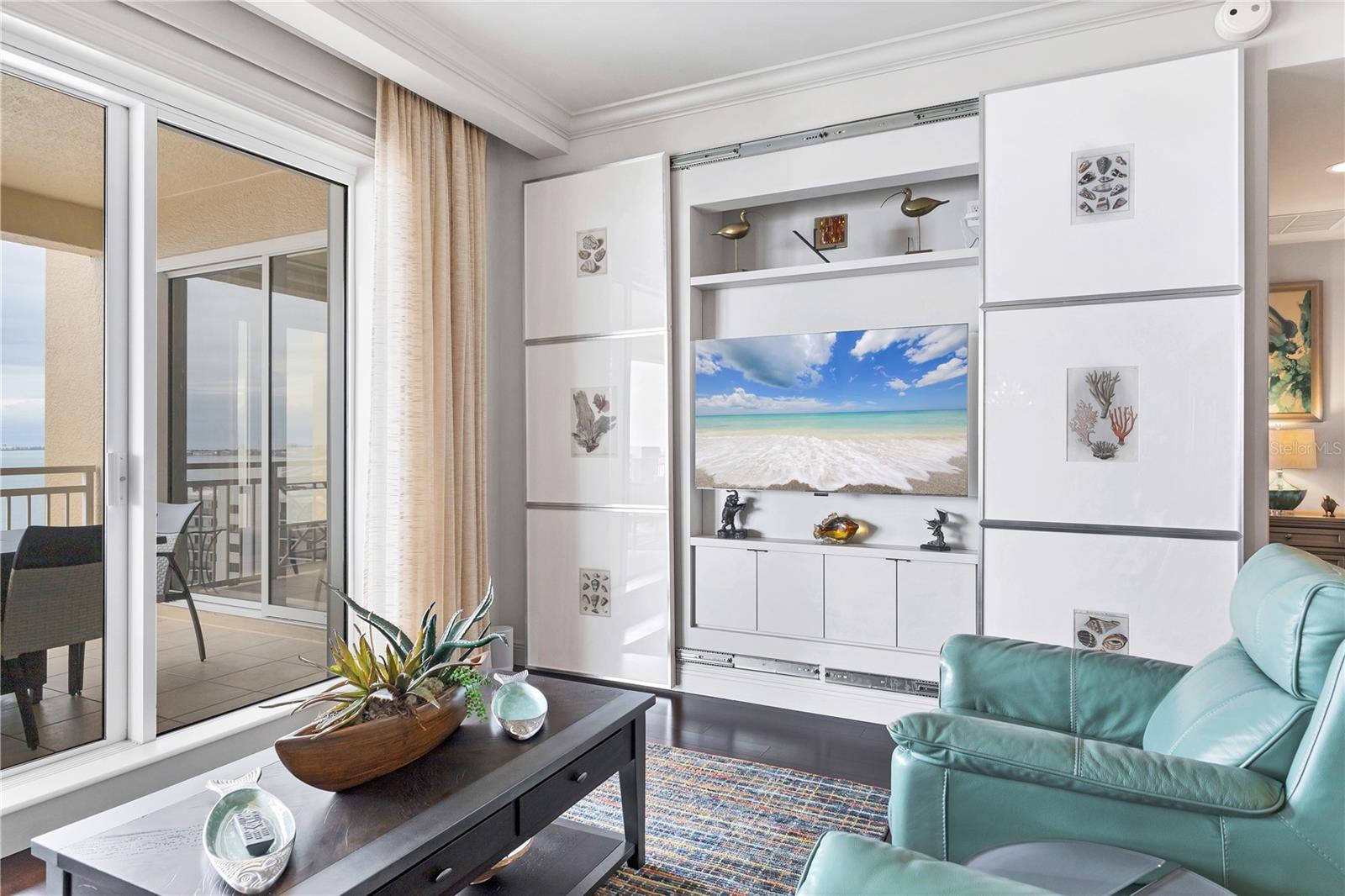 Image 10 of 59 For 35 Watergate Drive 1203