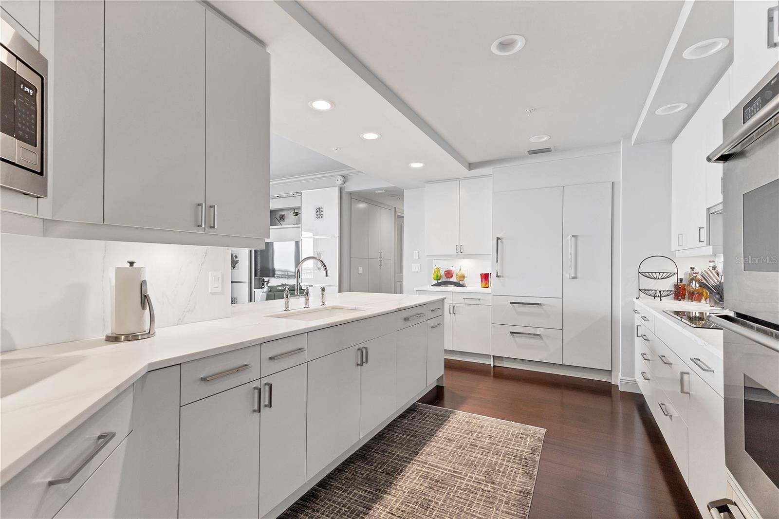 Image 17 of 59 For 35 Watergate Drive 1203