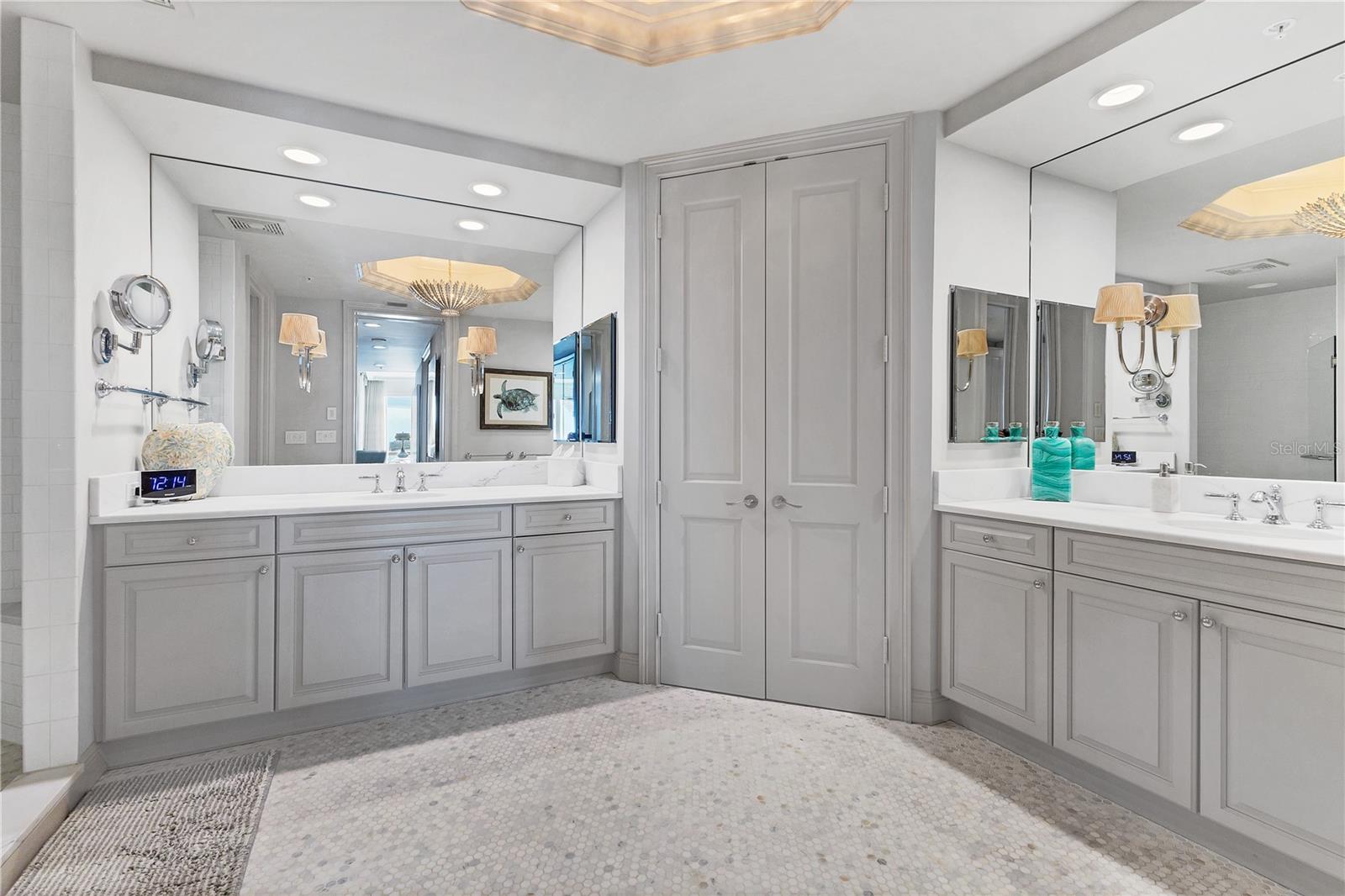 Image 29 of 59 For 35 Watergate Drive 1203