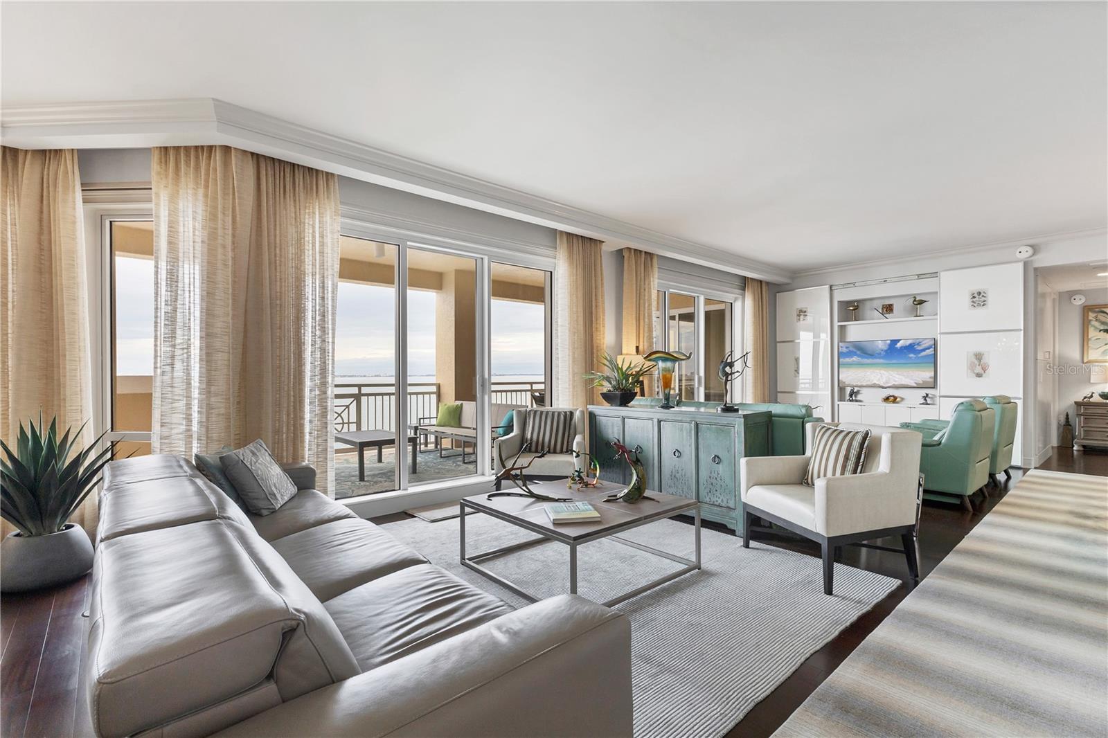 Image 5 of 59 For 35 Watergate Drive 1203