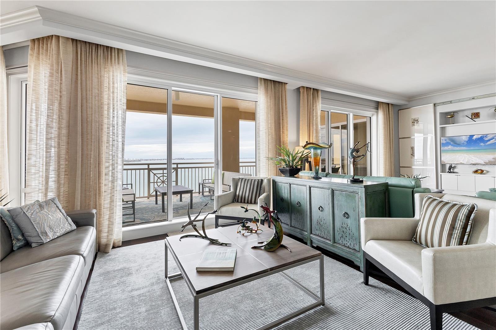 Image 6 of 59 For 35 Watergate Drive 1203