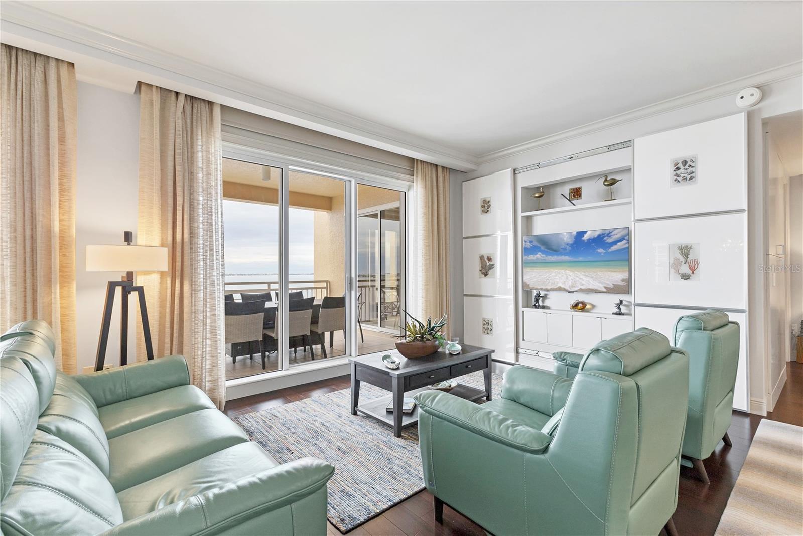 Image 9 of 59 For 35 Watergate Drive 1203