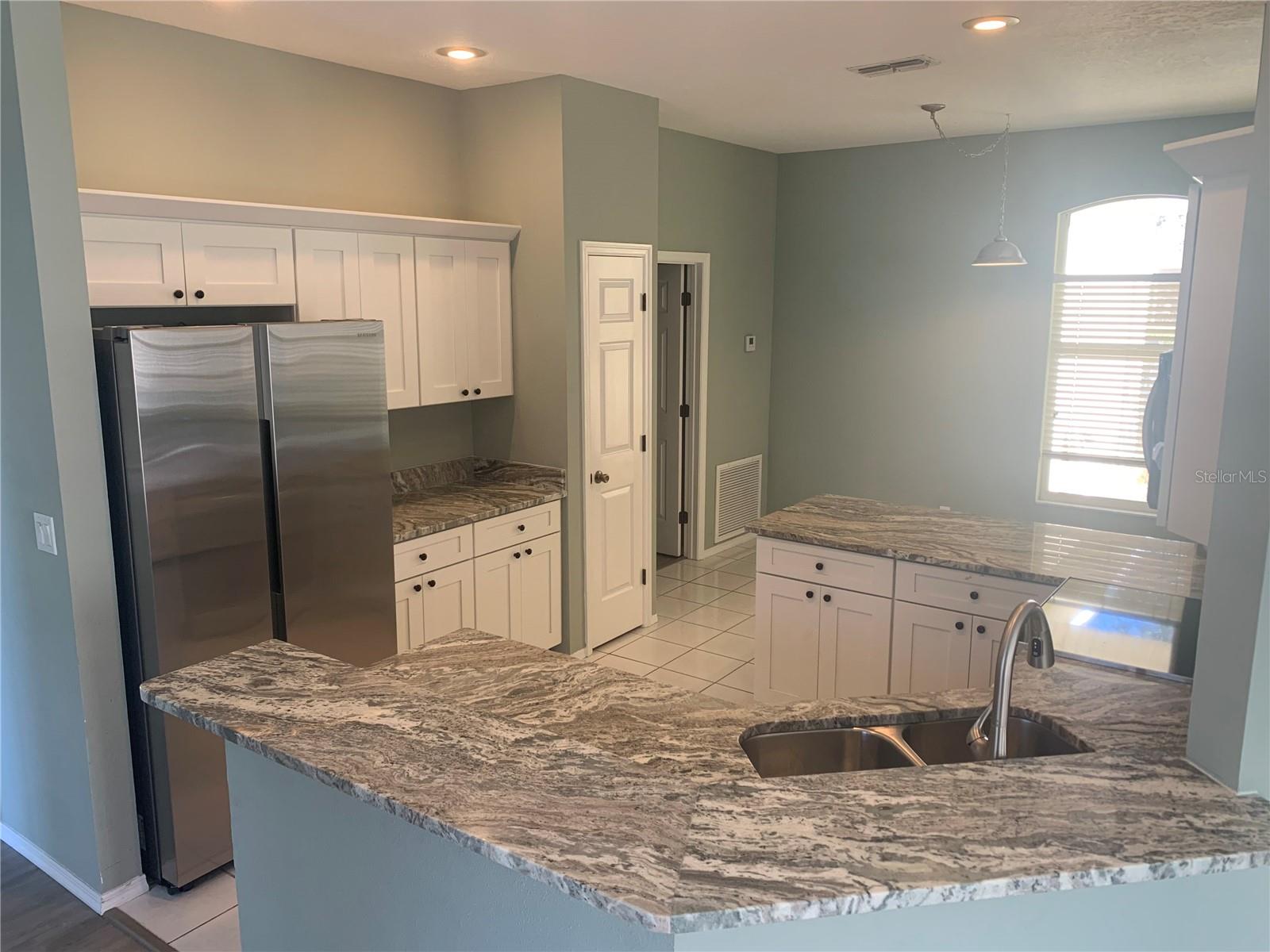 Image 6 of 25 For 210 41st Street Ne