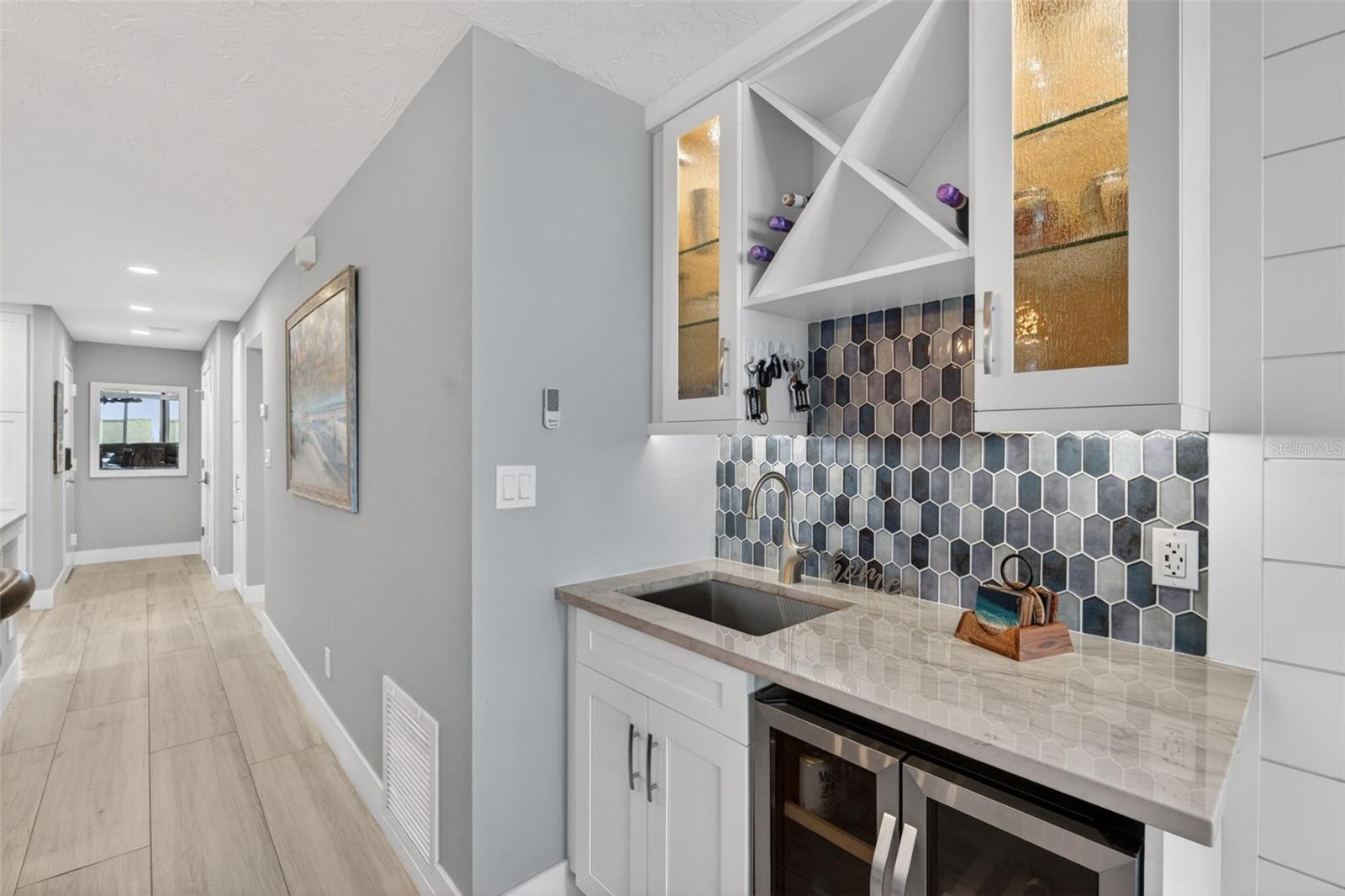 Image 17 of 56 For 1080 Peppertree Lane 305a