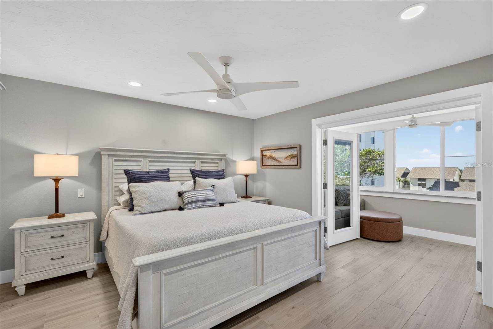 Image 26 of 56 For 1080 Peppertree Lane 305a