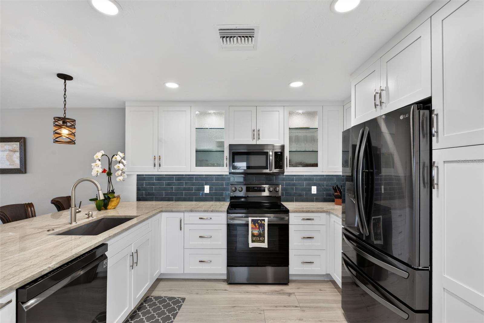 Image 8 of 56 For 1080 Peppertree Lane 305a