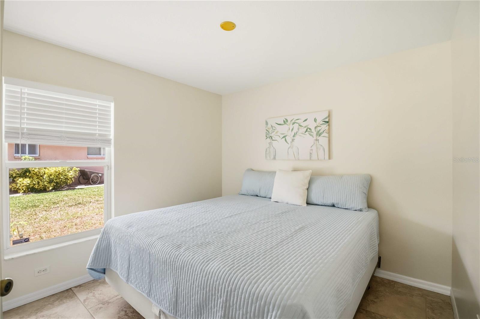 Image 17 of 24 For 6228 38th Street E