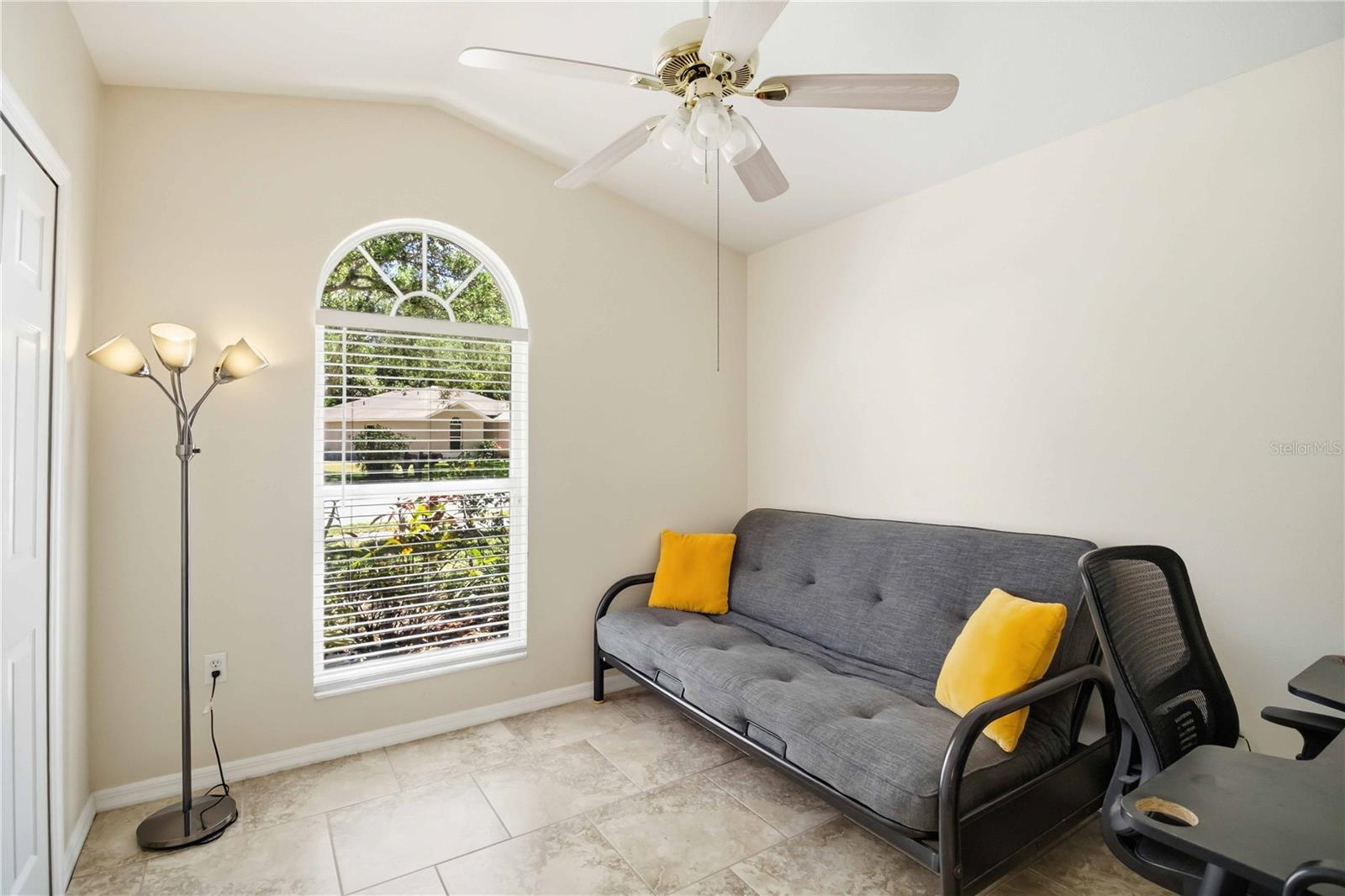 Image 19 of 24 For 6228 38th Street E