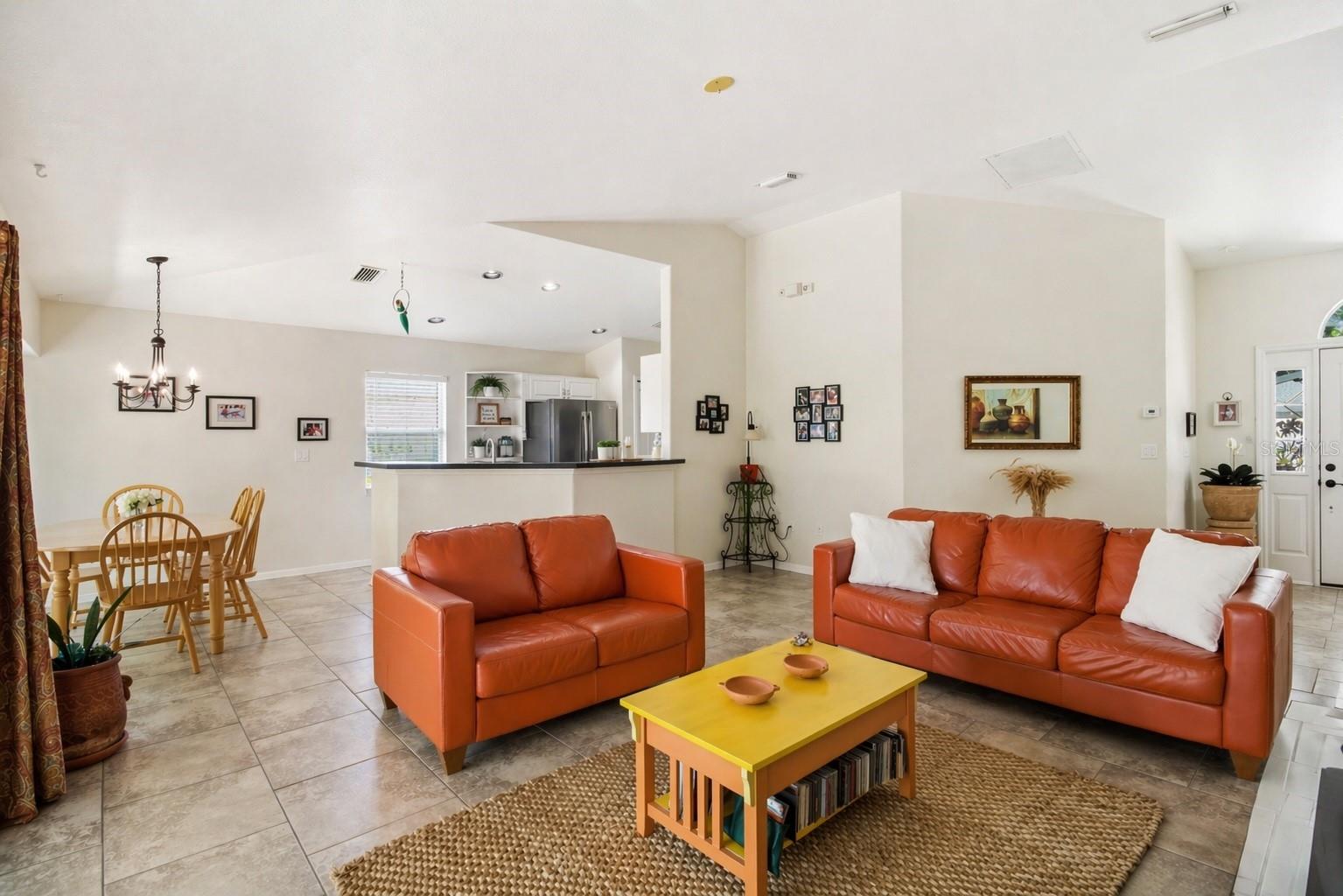 Image 4 of 24 For 6228 38th Street E