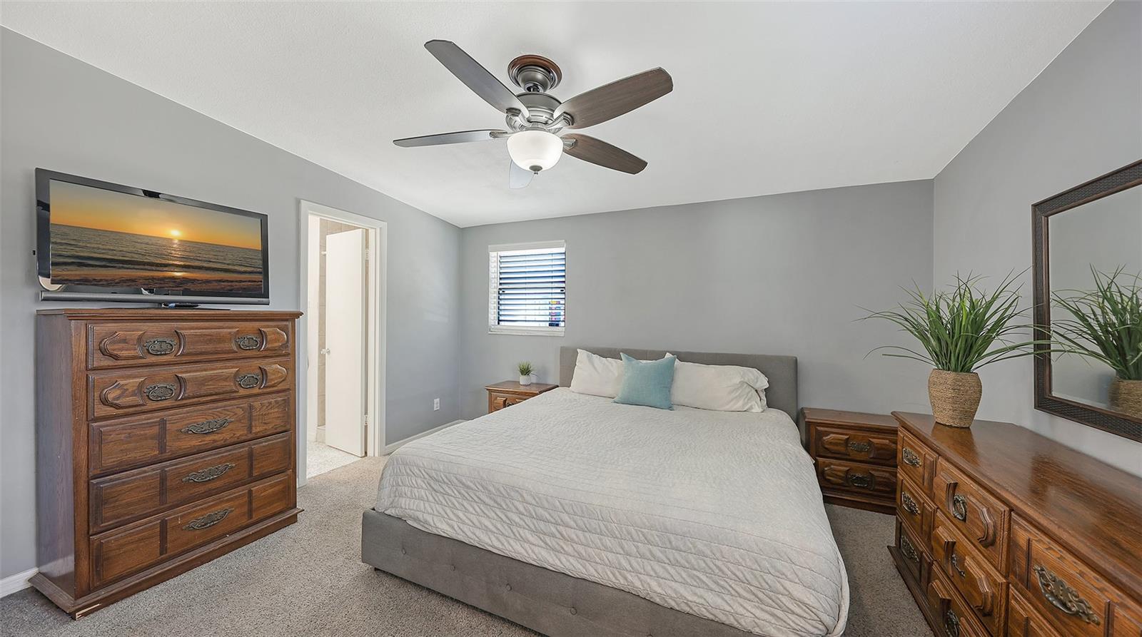 Image 19 of 49 For 3008 Bowdoin Place