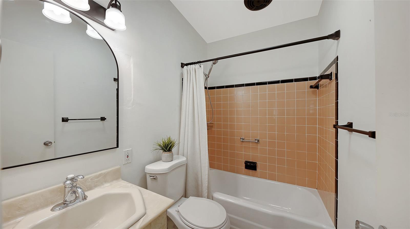 Image 24 of 49 For 3008 Bowdoin Place