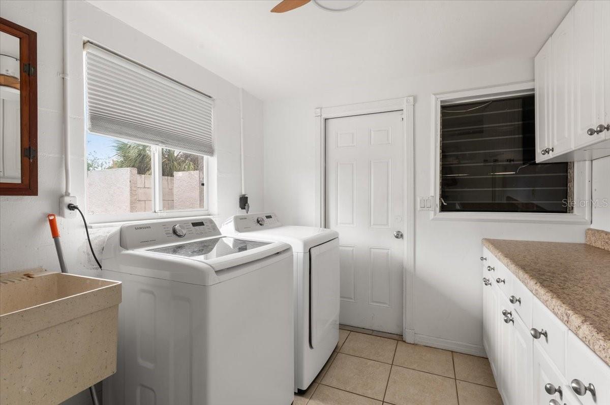 Image 24 of 31 For 4508 Pompano Road
