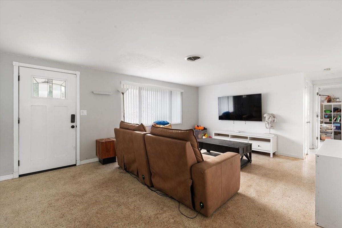 Image 3 of 31 For 4508 Pompano Road