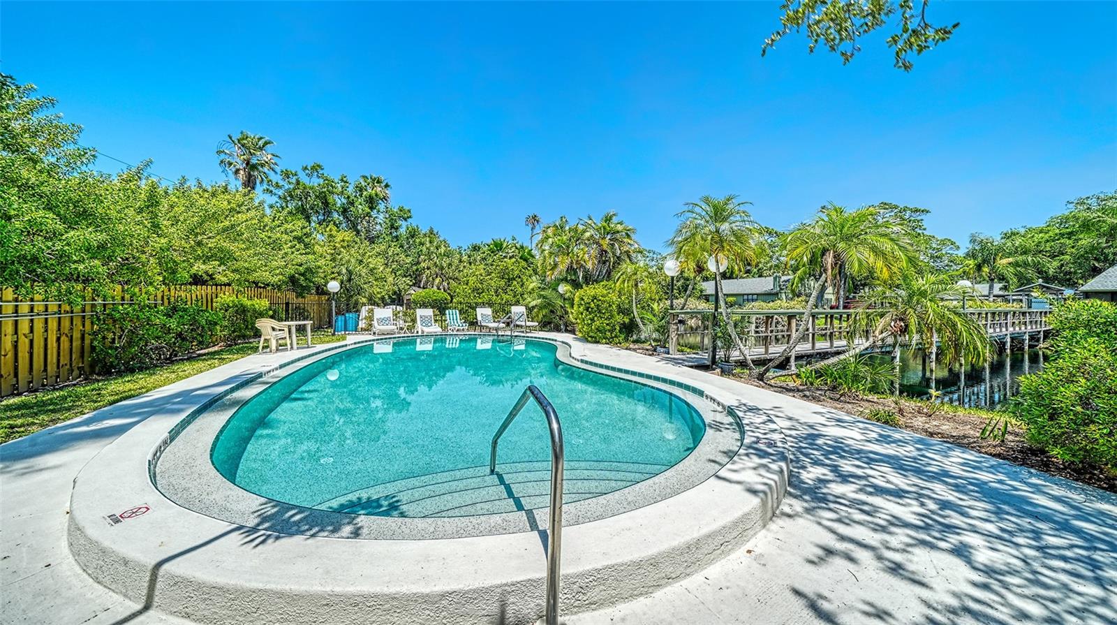 Image 23 of 30 For 5056 Barrington Circle 2602