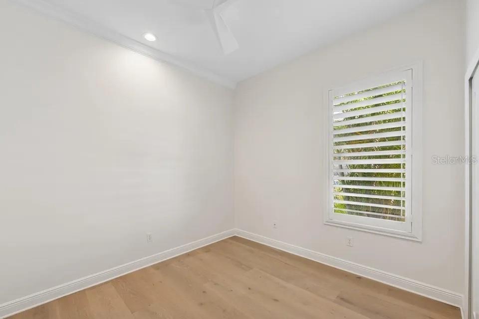 Image 34 of 44 For 7346 Edenmore Street