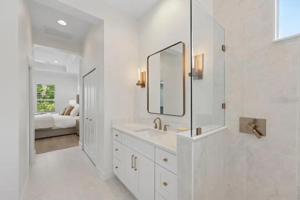 Image 9 of 44 For 7346 Edenmore Street