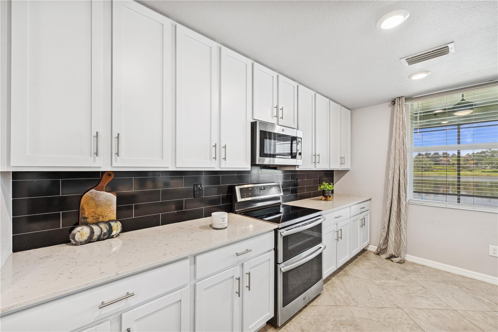 Image 22 of 55 For 917 Tidewater Shores Loop