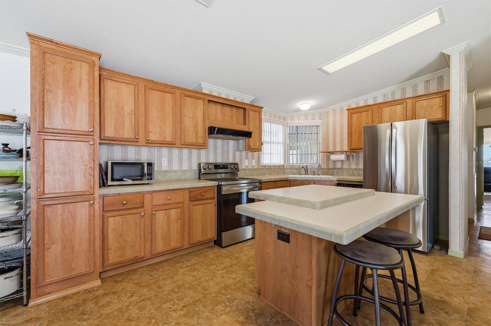 Image 30 of 56 For 10027 Equity Avenue