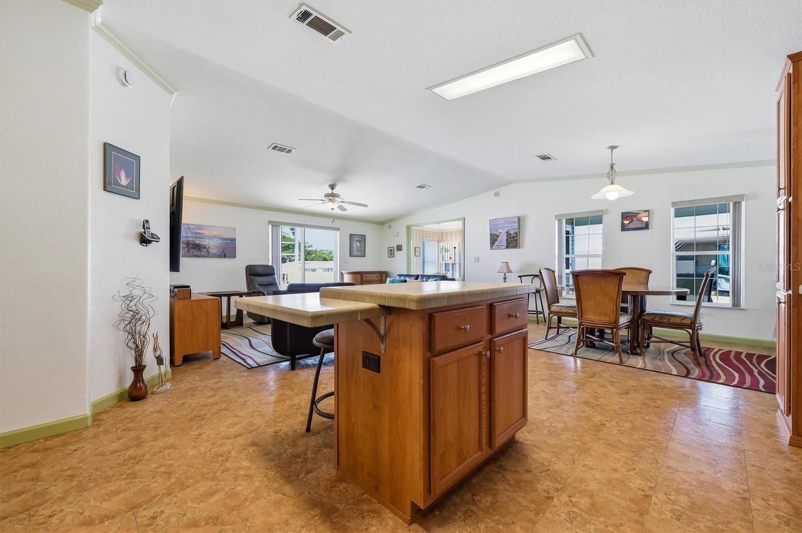 Image 31 of 56 For 10027 Equity Avenue