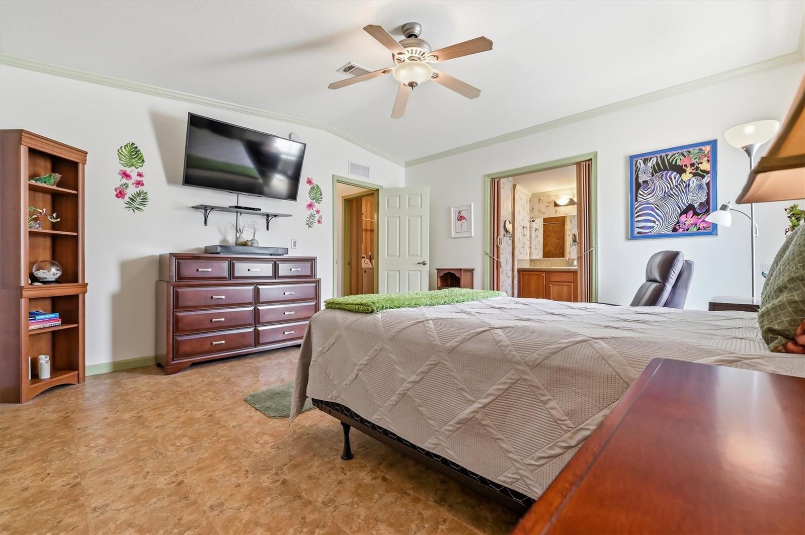 Image 33 of 56 For 10027 Equity Avenue