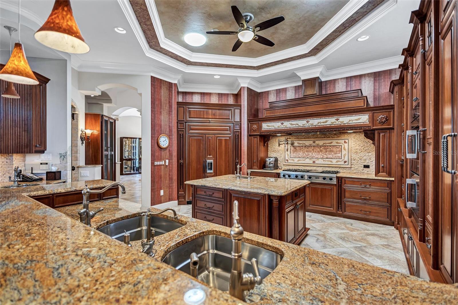 Image 19 of 62 For 5207 Sand Lake Court