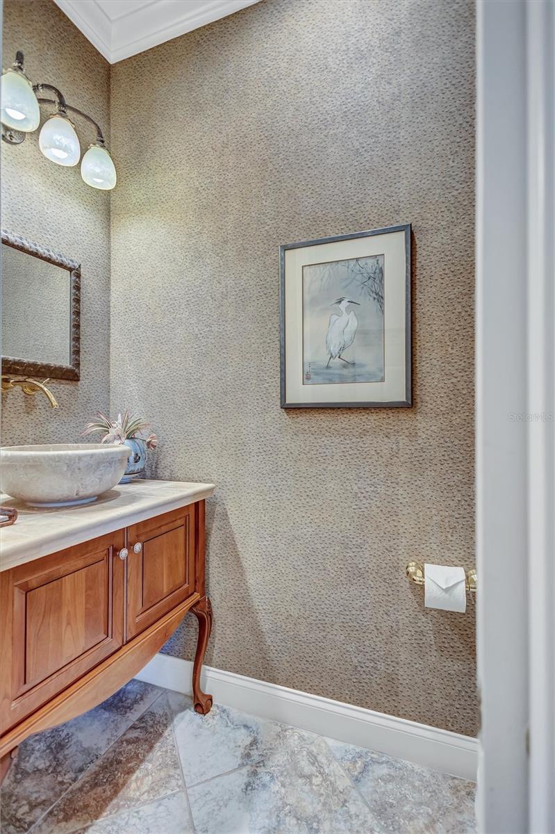 Image 40 of 62 For 5207 Sand Lake Court