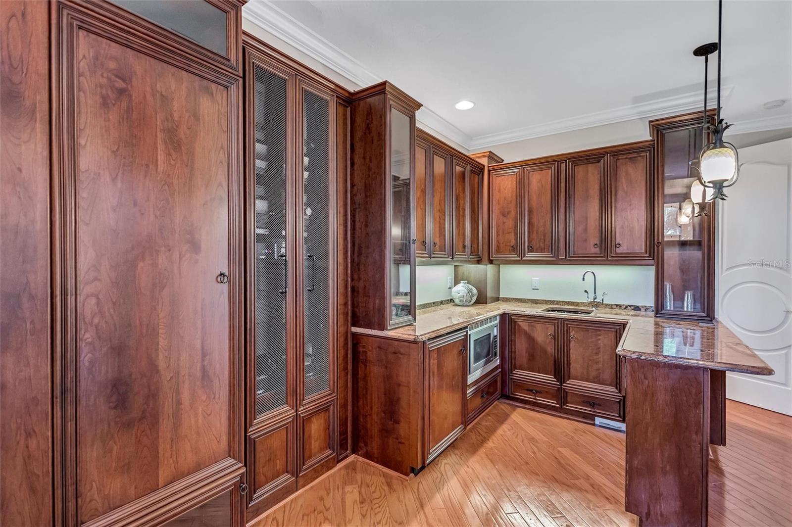 Image 43 of 62 For 5207 Sand Lake Court